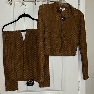 Women’s Workout or Casual Set, Size Large